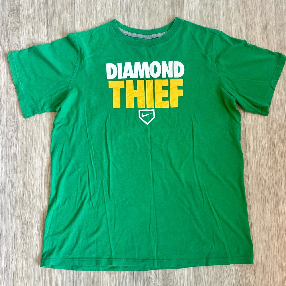 Nike Kids Tee in Green with Yellow 'Diamond Thief' Design